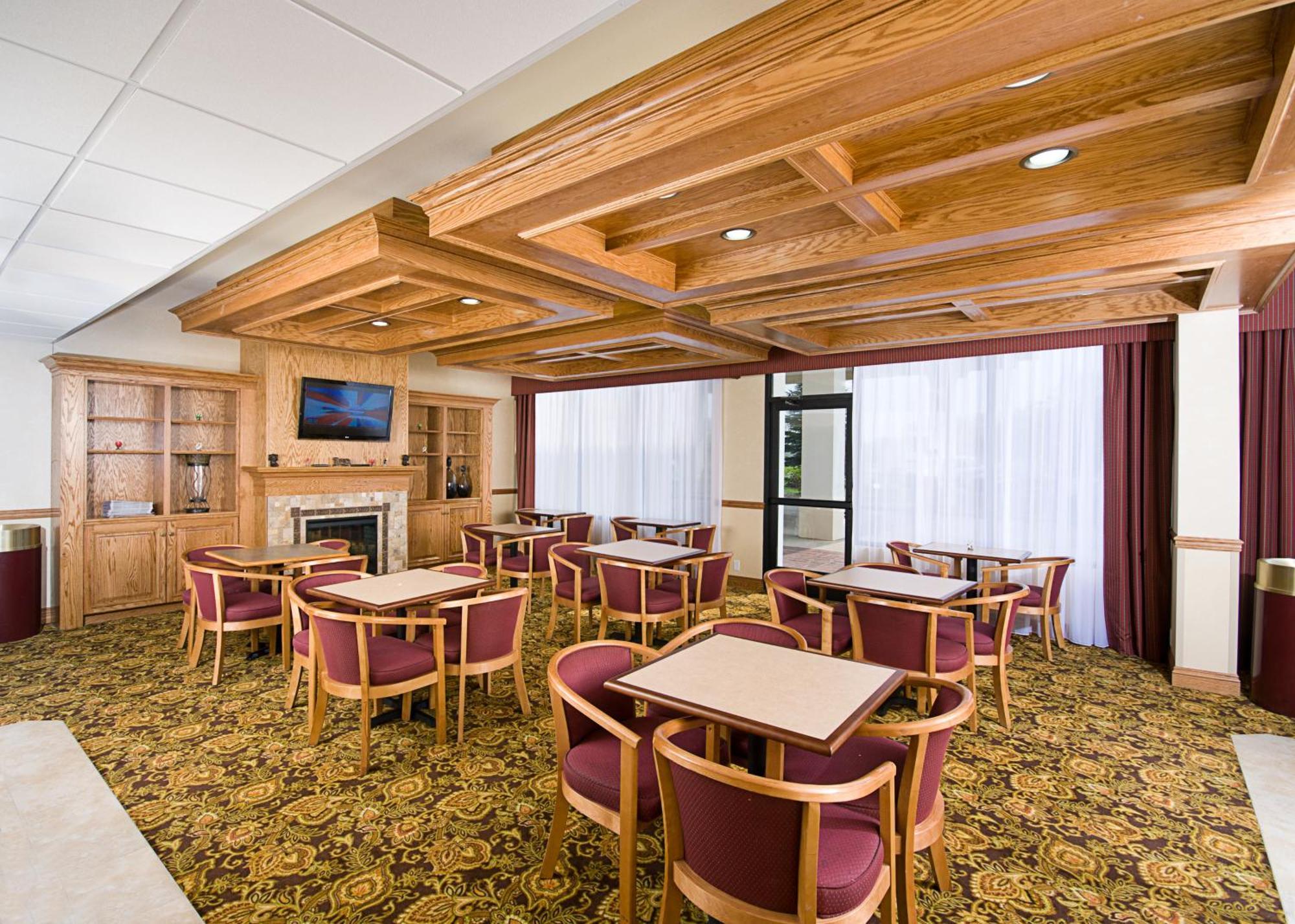 Quality Inn & Suites Saginaw Restaurant bilde