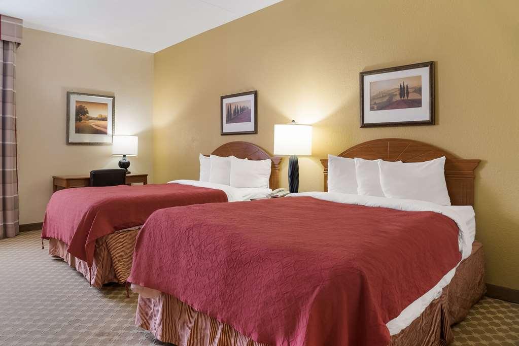 Quality Inn & Suites Saginaw Rom bilde